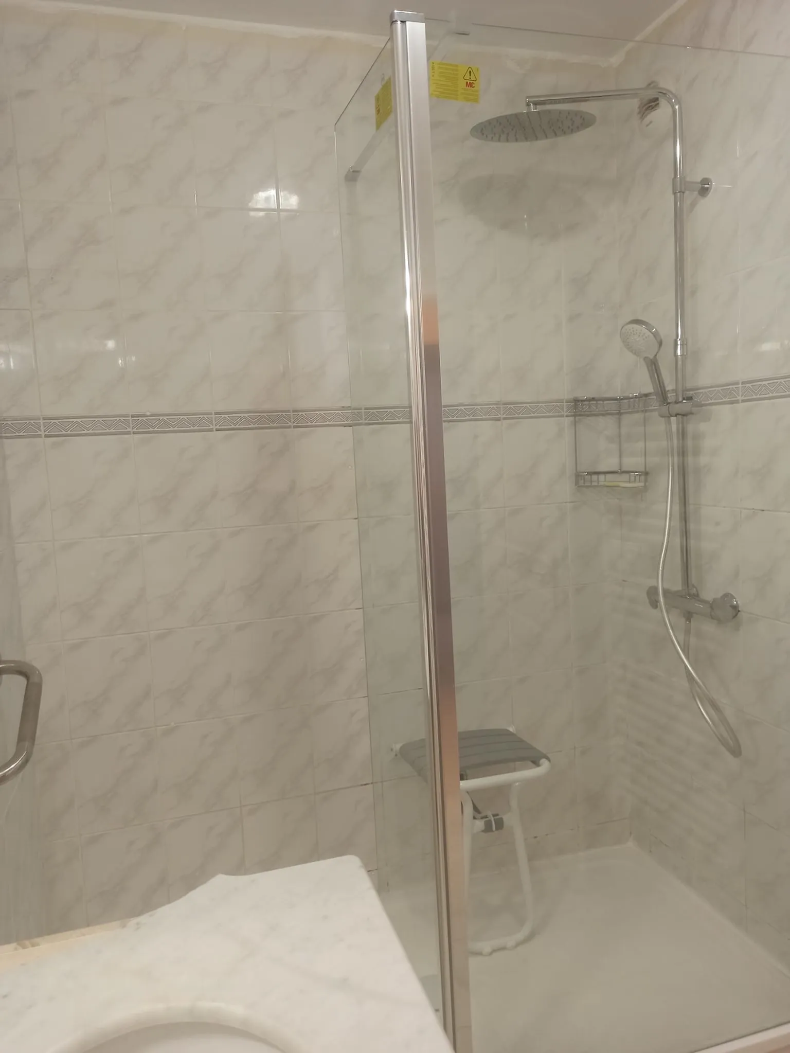 Salle de Bain PMR Design 2